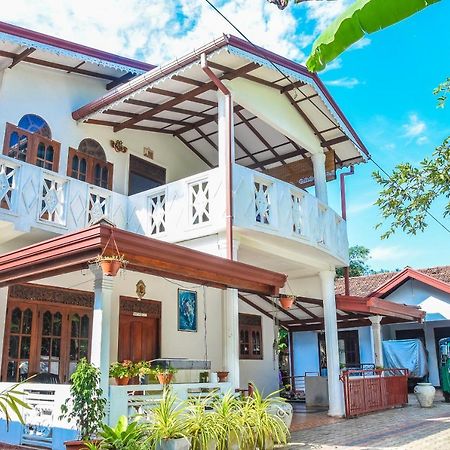 Rashmi Homestay 발라피티야 외부 사진